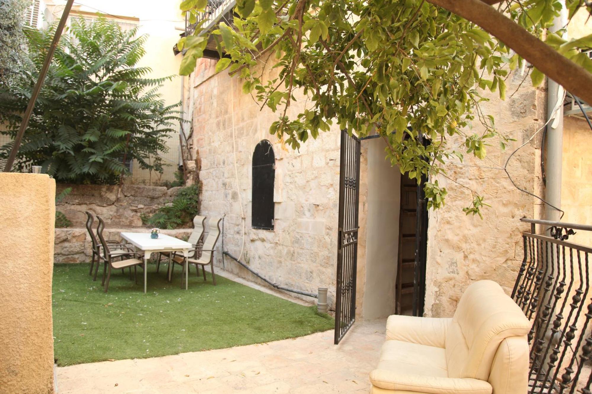 Habira Apartments Jerusalem Exterior photo